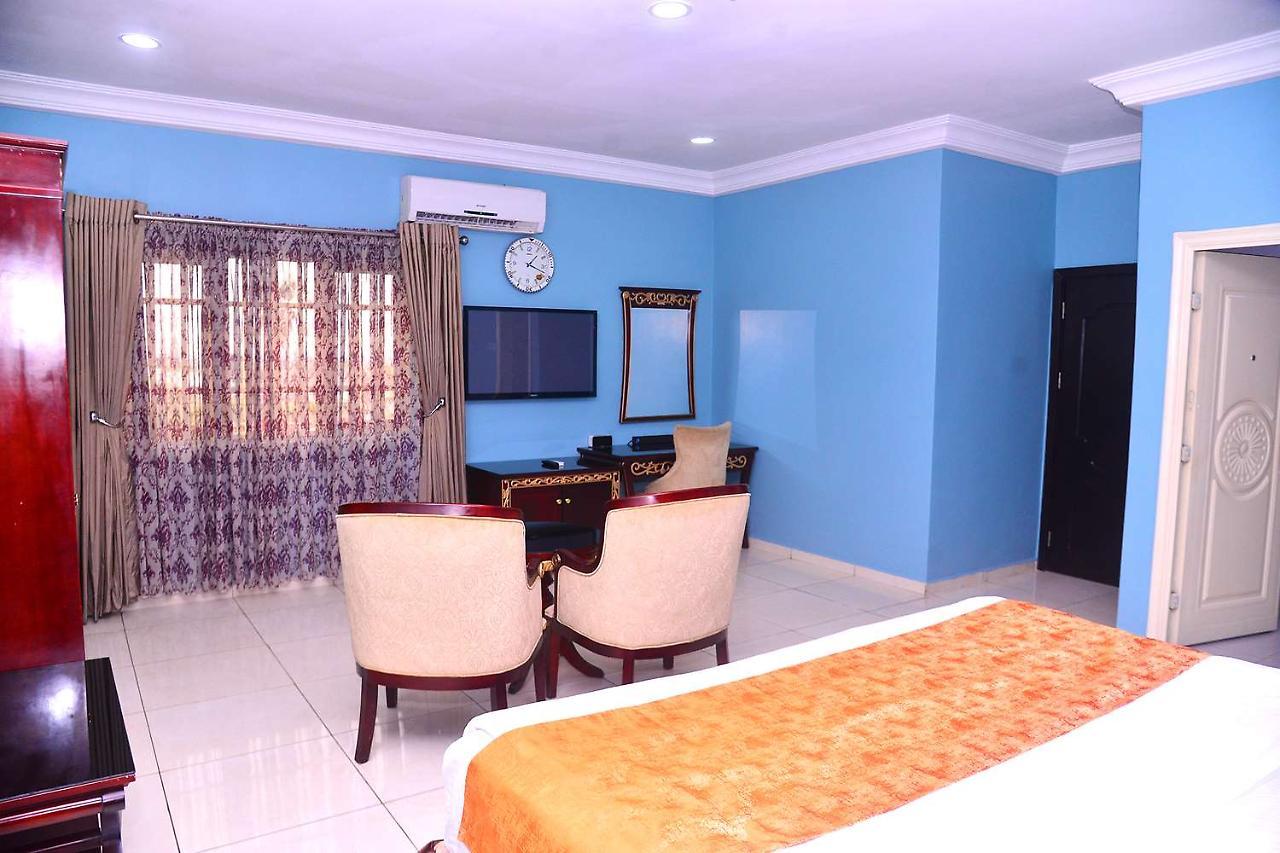 Best Western Meloch Hotel Awka Kültér fotó
